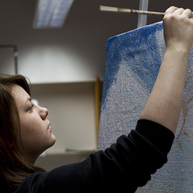 Myndverk Kristínar í stöðugri mótun. (Ljósmynd: Lára Stefánsdóttir)