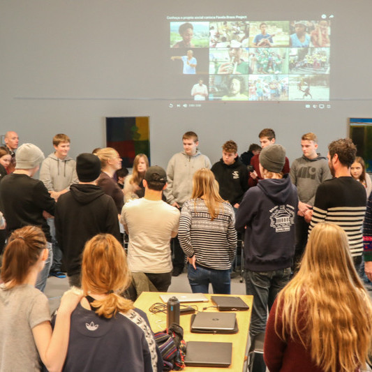 Brasilísk tónlist mynd Karólína B