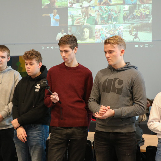 Brasilísk tónlist mynd Karólína B