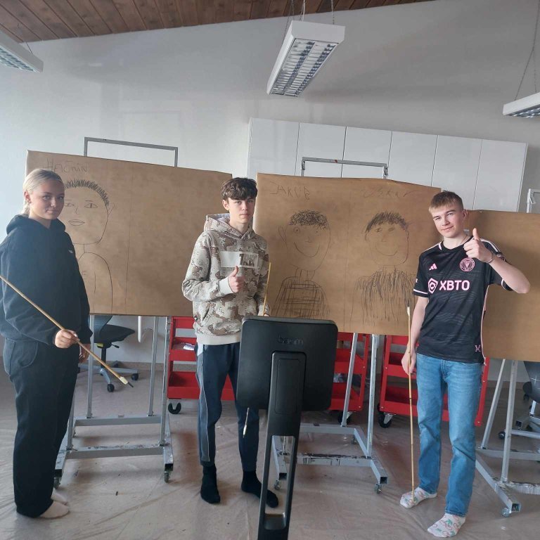 420690664_393831803435487_3587028881287790124_n