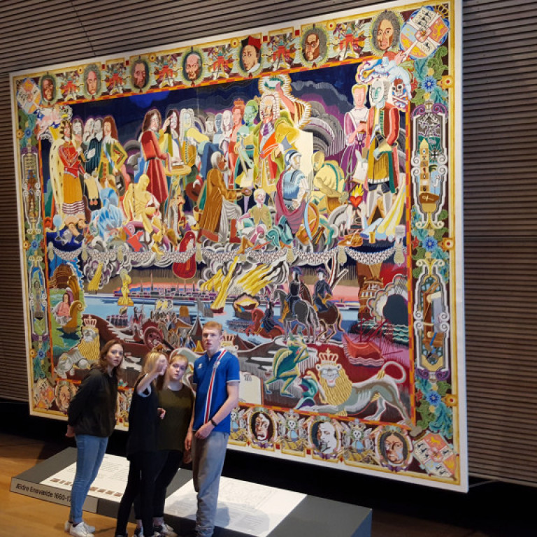 Stafrænar þjóðsögur