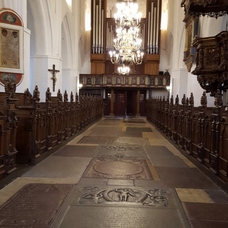 Stafrænar þjóðsögur