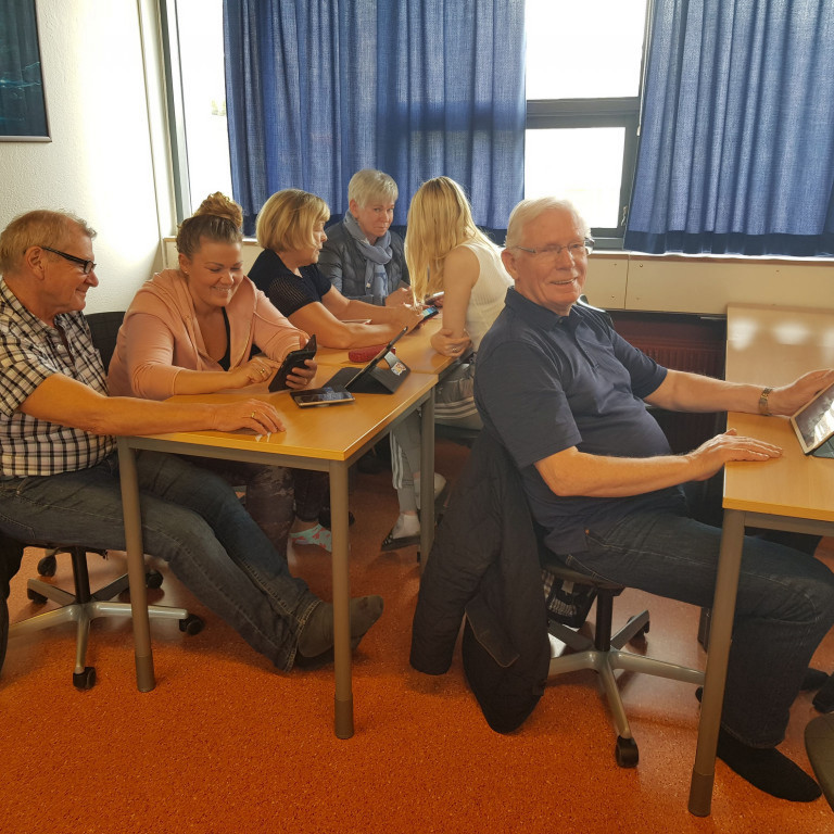 32169516_10213673084435931_5840690764148899840_n