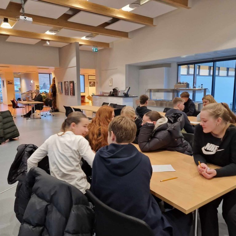 370221282_380508347662871_3409977746624804970_n