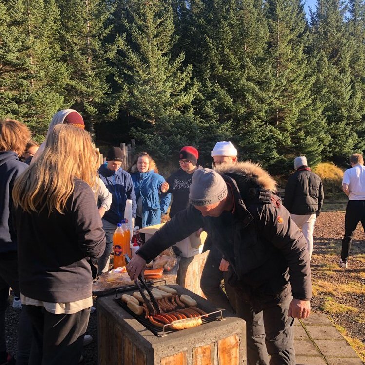 73515653_393561281594557_2642836073222242304_n