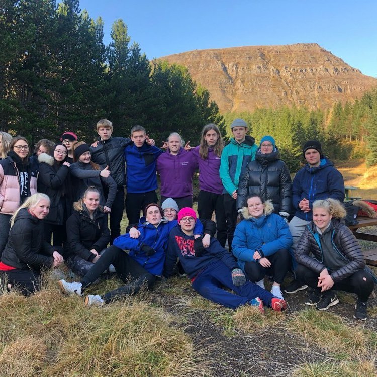 75246680_408637616717878_5434726237673095168_n