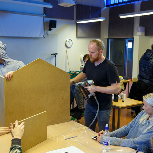 Leikfangasmíði mynd GK