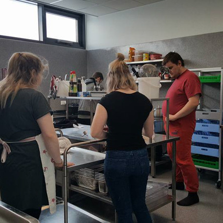 28660421_10156019193840479_6531743852476689044_n