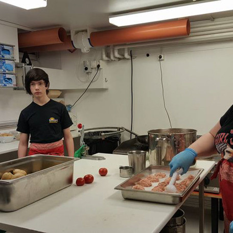 28661313_10156014649320479_6655780789725672516_n