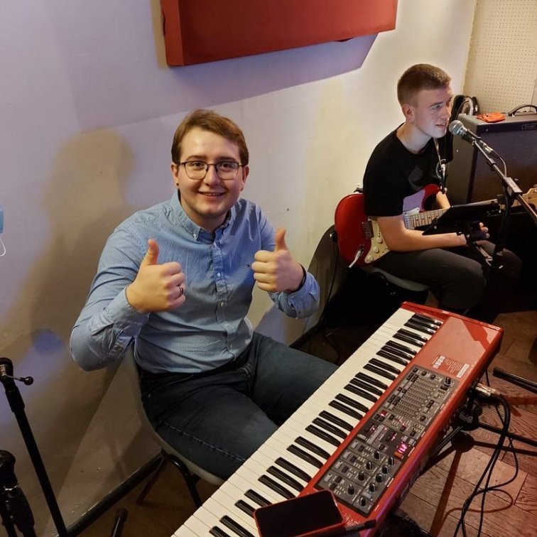 245024733_3037445816497967_4810474008067581662_n