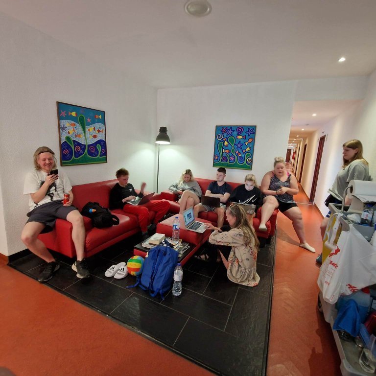 341685676_1411256276289727_6373366737349805965_n