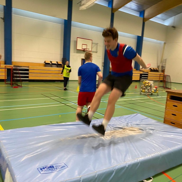 247695715_618342596270714_2563051974597509695_n