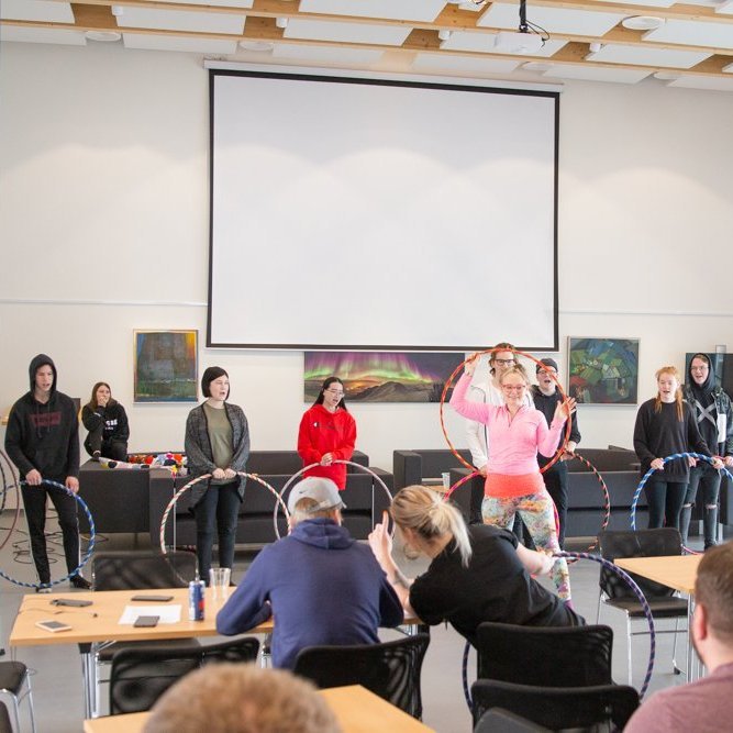 Sirkuslistir í miðannarviku vor 2019