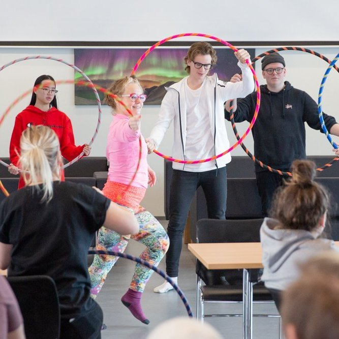 Sirkuslistir í miðannarviku vor 2019