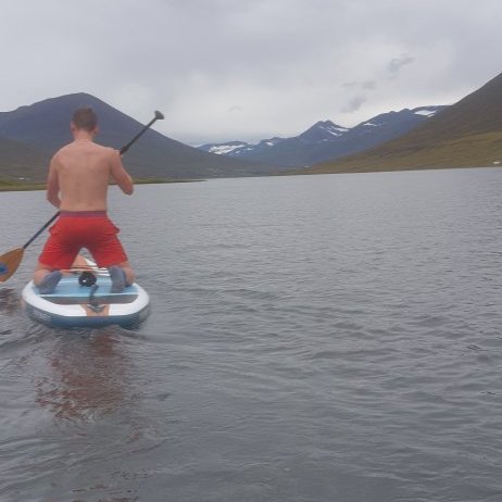 Padle surfing Helgi