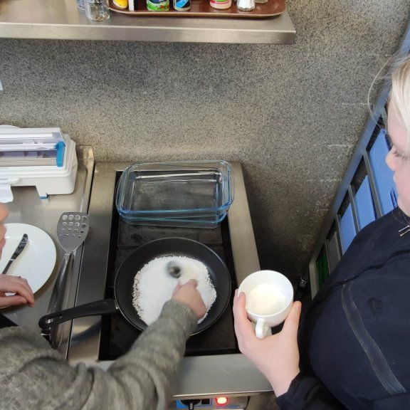 333554755_2125593017638317_1359480639388340846_n