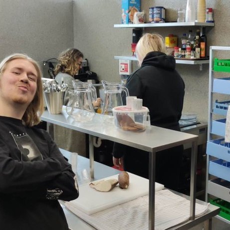 334965104_121847827370780_6173729502430418360_n