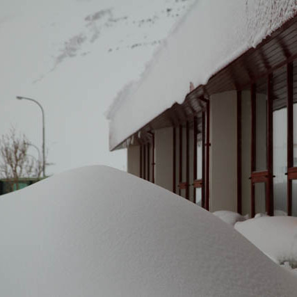 Snjór í útikennslustofu