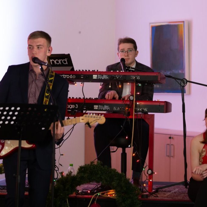 Tónleikar til styrktar Krabbameinsfélagi Akureyrar og nágrenis.