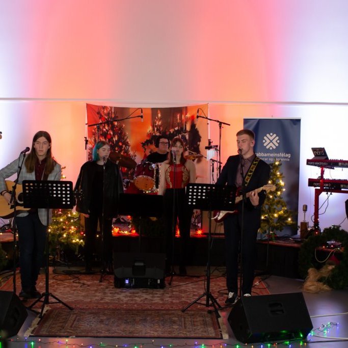 Tónleikar til styrktar Krabbameinsfélagi Akureyrar og nágrenis.