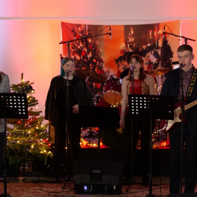 Tónleikar til styrktar Krabbameinsfélagi Akureyrar og nágrenis.