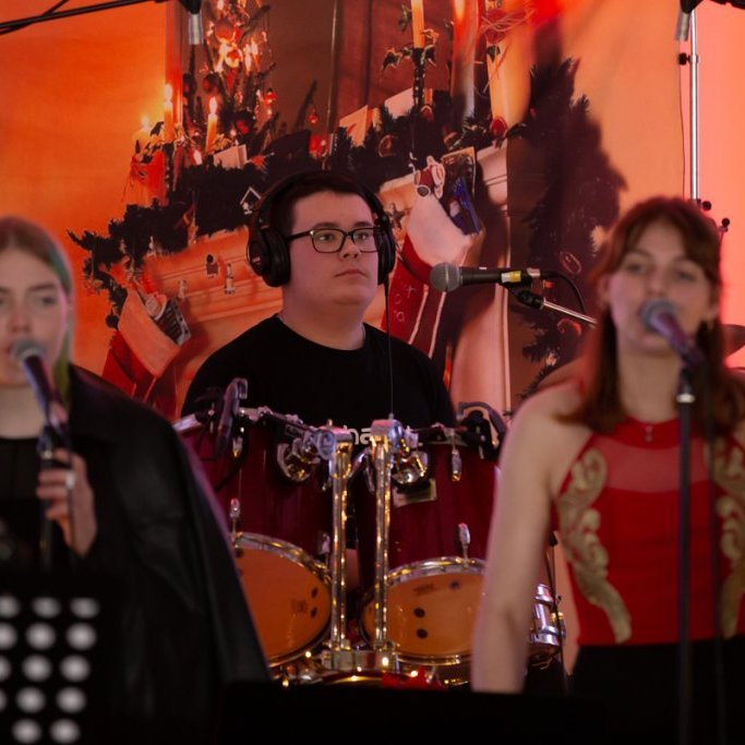 Tónleikar til styrktar Krabbameinsfélagi Akureyrar og nágrenis.