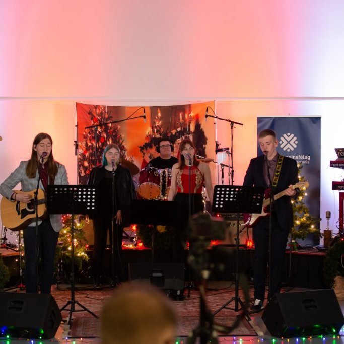 Tónleikar til styrktar Krabbameinsfélagi Akureyrar og nágrenis.