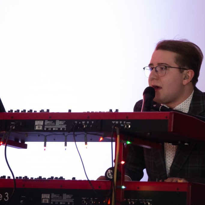 Tónleikar til styrktar Krabbameinsfélagi Akureyrar og nágrenis.