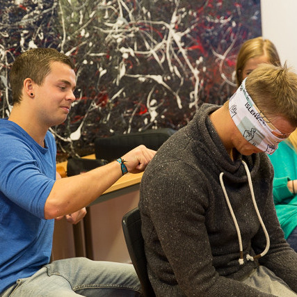 Táknmál mynd Gísli