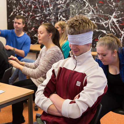 Táknmál mynd Gísli