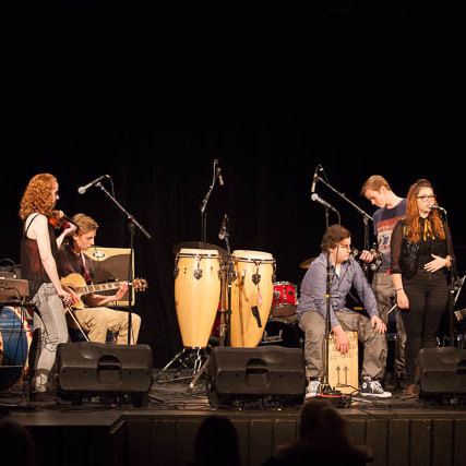 Uppskeruh&aacute;t&iacute;&eth; mynd GK