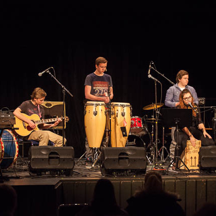 Uppskeruh&aacute;t&iacute;&eth; mynd GK