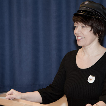 Jóna Vilhelmína aðstoðarskólameistari hélt ræðu á útskriftinni. Hún fór yfir skólastarf haustannar. (Mynd: Lára
Stefánsdóttir)