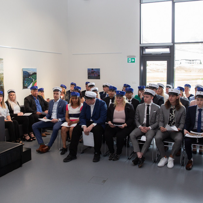 Útskrift vor 2018 mynd GK