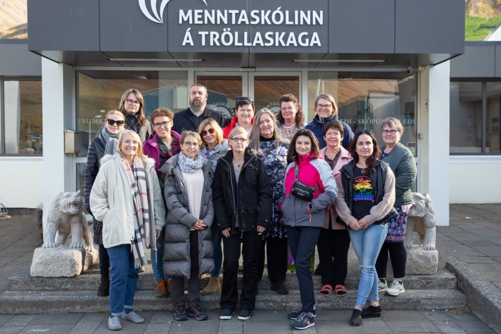 Pólsku gestirnir ásamt kennurum MTR.
Ljósm. GK.