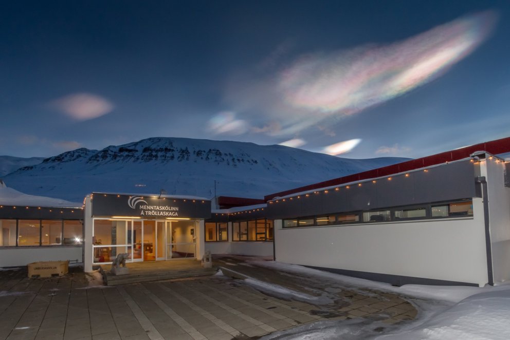 Icelandic as a second language