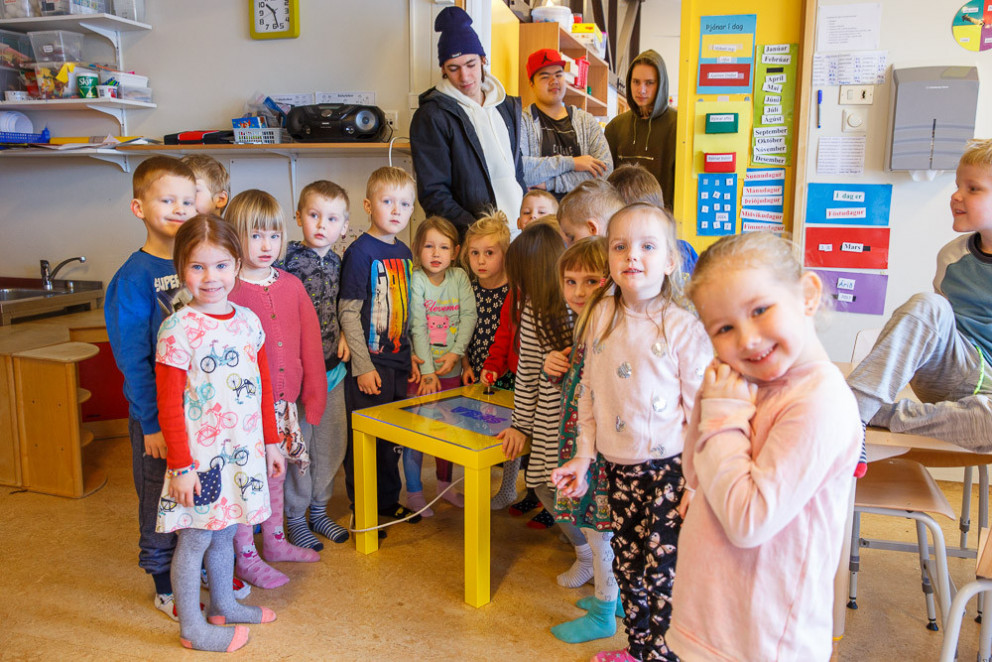 Börn á Leikhólum mynd GK