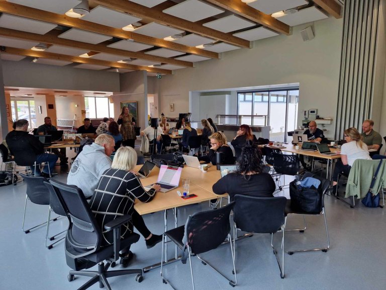 Fimmtánda starfsárið hafið