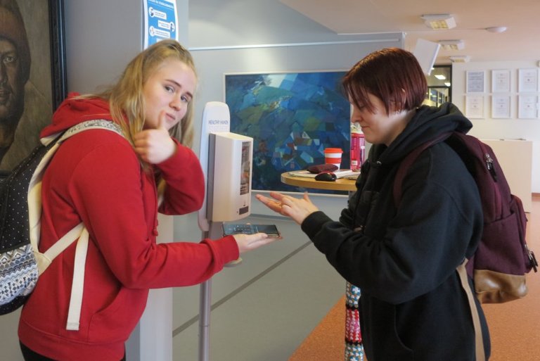 Ásdís og Gabríela mynd GK