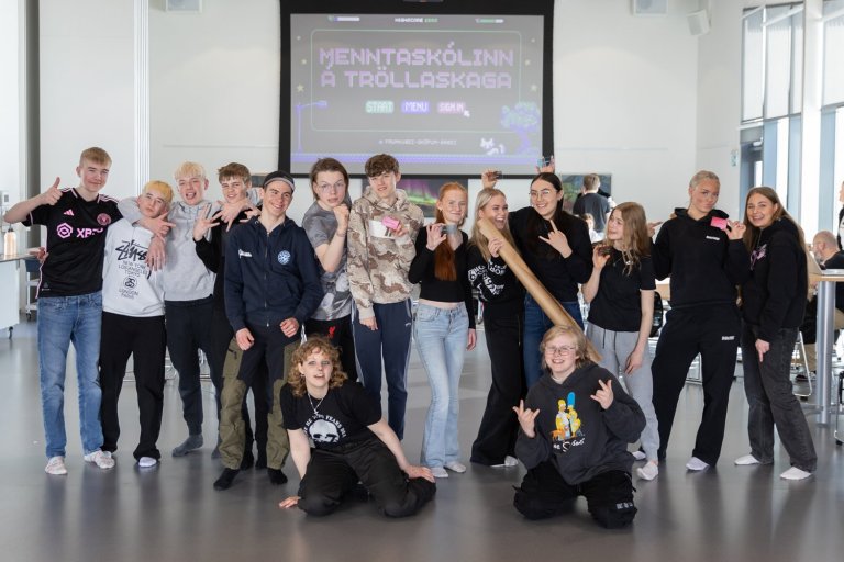 Hópmynd 10. bekkur Dalvíkurskóla mynd GK