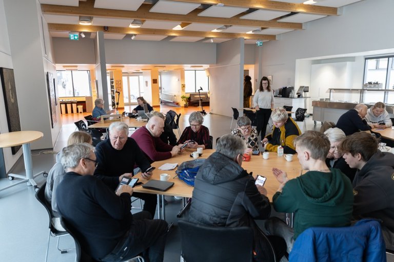 Tæknilæsi fyrir 60